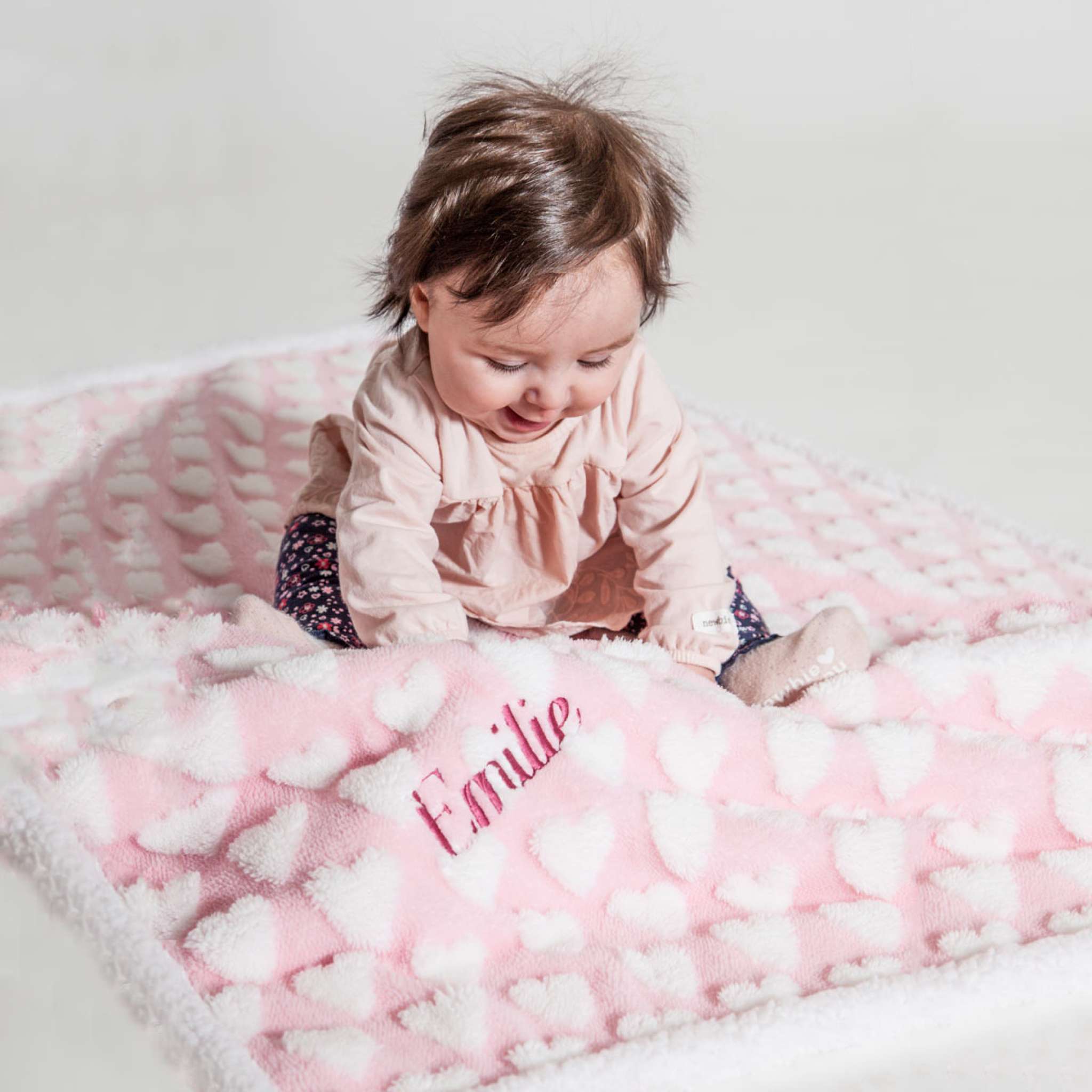 Baby sherpapläd ljus rosa