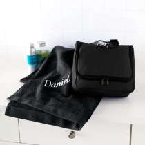 Necessärset med Badhandduk 70x140 cm