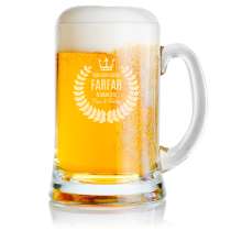 0,5 liter ölsejdel med fina och personliga motiv. Överraska pappa, bror, farbror, morfar, farfar eller en kompis med en sejdel med deras namn på.

Tillverkade i Italien i extra vitt kvalitetsglas. Traditionell ölsejdel med avrundat handtag och en stor botten gör den stabil.